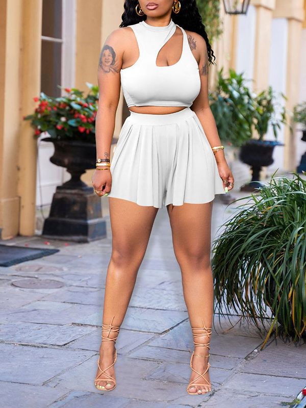 Goosudu Solid Cutout Tank Top & Shorts Set