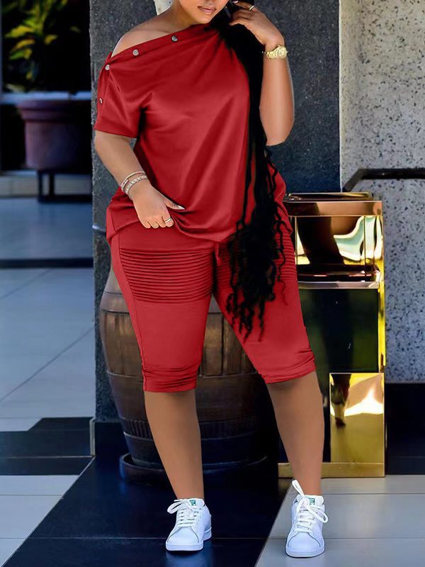 Goosudu Button-Shoulder Tee & Biker Shorts Set