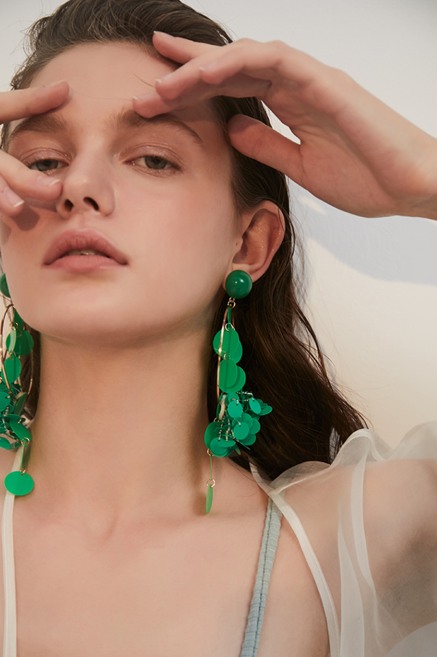 Goosudu Sequin Tassel Earrings