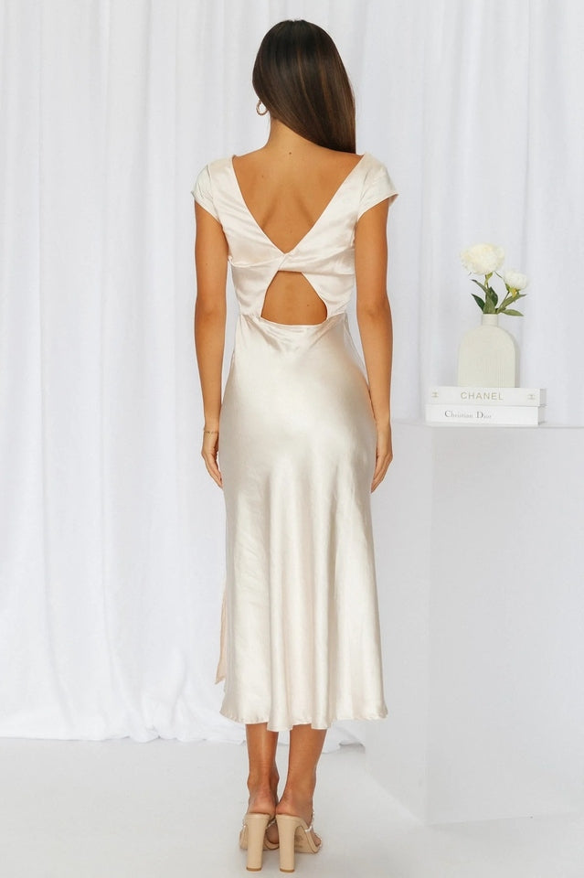 Goosudu Get In Formation Satin Midi Dress