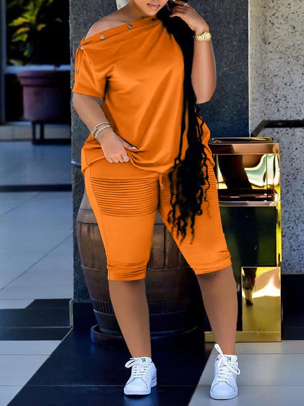 Goosudu Button-Shoulder Tee & Biker Shorts Set