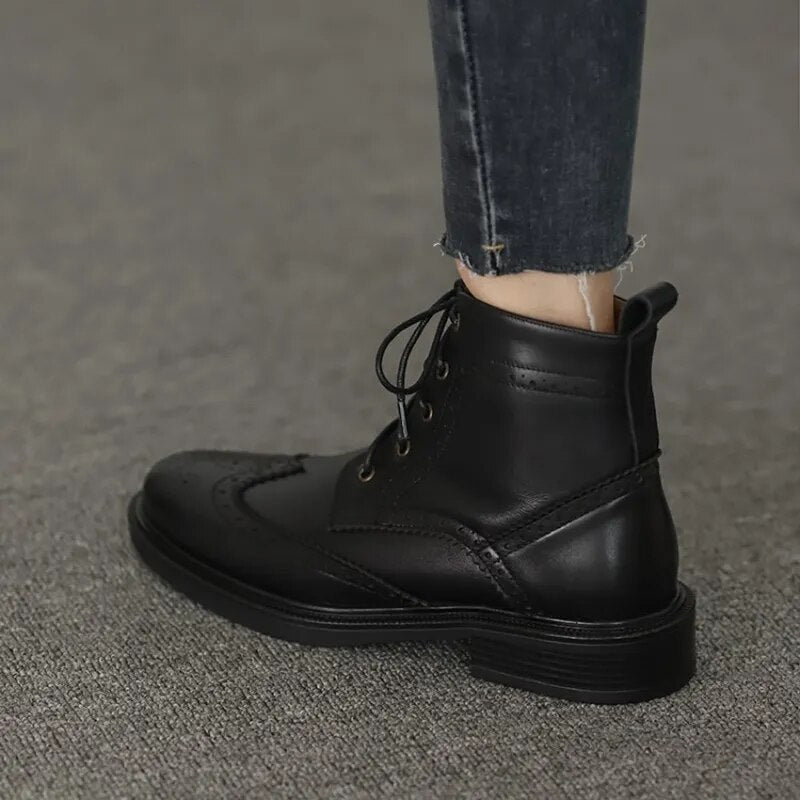 goosudu  Mona flying Womens Genuine Leather Wingtips Boots Ankle Heels Fashion Lace up Booties with Low Heel For women Ladies