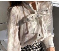 Goosudu French style restoring ancient ways ribbon bow blouse female temperament of early spring new white shirt long sleeve lace tops