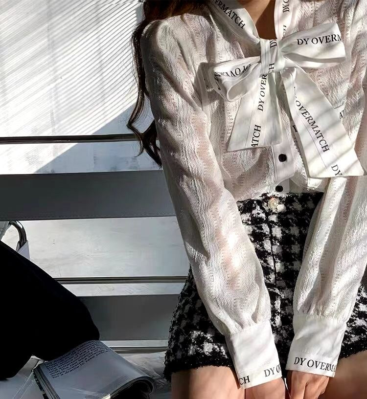Goosudu French style restoring ancient ways ribbon bow blouse female temperament of early spring new white shirt long sleeve lace tops