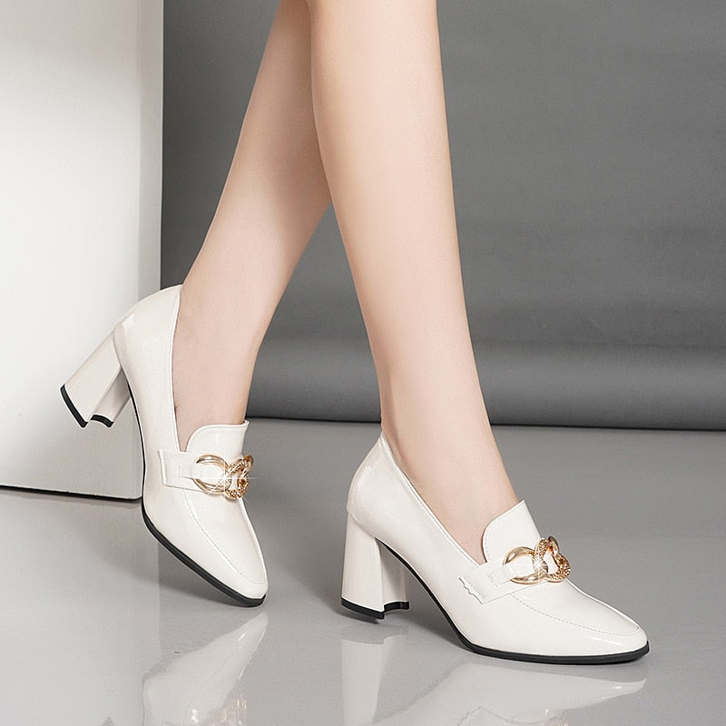 goosudu High heels spring and autumn thick heel heel heel square head small shoes female British buckle OL fashion shoes