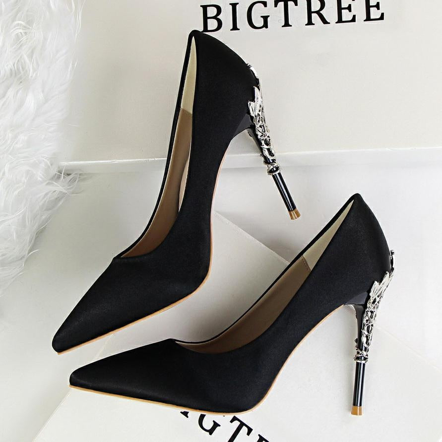 goosudu  Metal Carved Wedding Bridal High Heels Solid Silk Shoes Pointed Toe Shallow Women Pumps Ladies Elegant High Heels 10cm