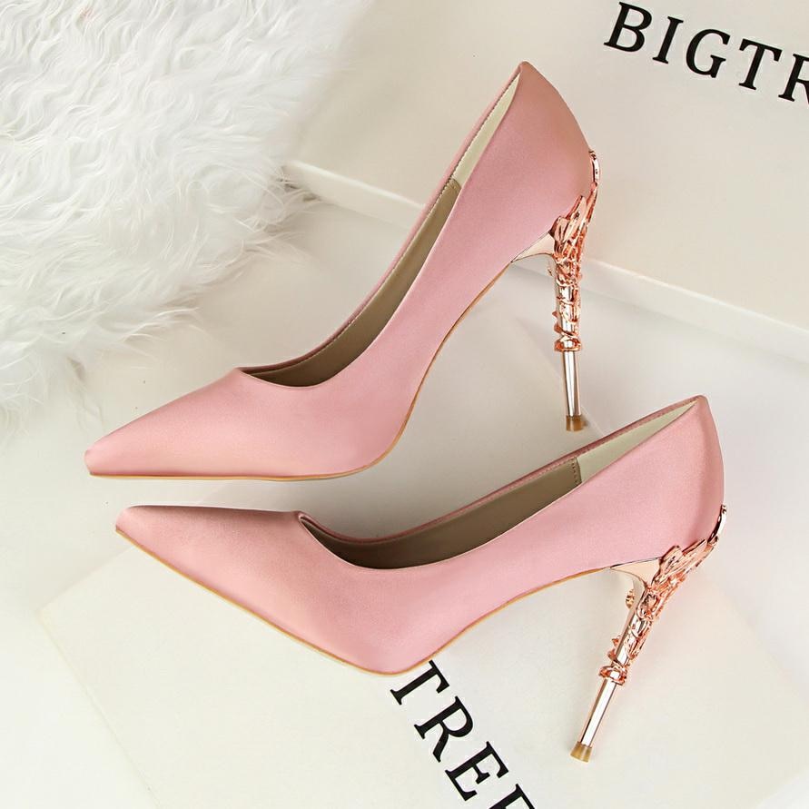 goosudu  Metal Carved Wedding Bridal High Heels Solid Silk Shoes Pointed Toe Shallow Women Pumps Ladies Elegant High Heels 10cm