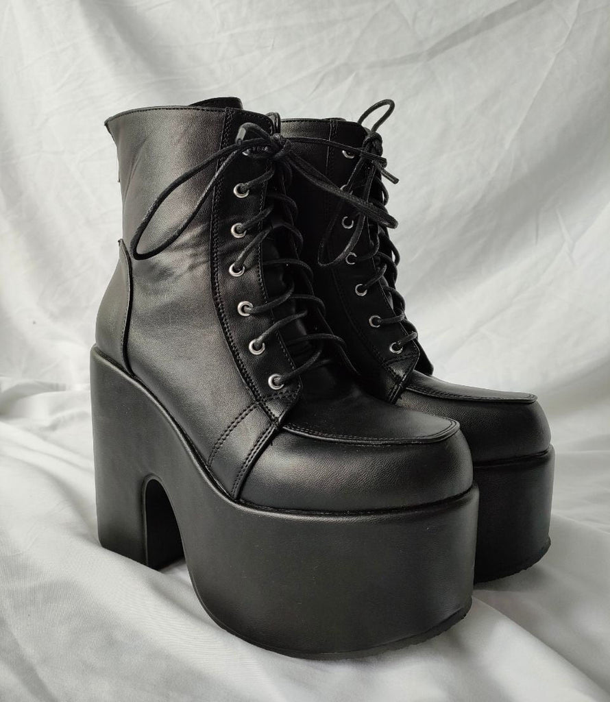 goosudu Luxury Brand Design Female Chunky High Heels Ankle Boots Fashion Zip Lace-up High Platform Boots Women Street Punk Shoes Woman