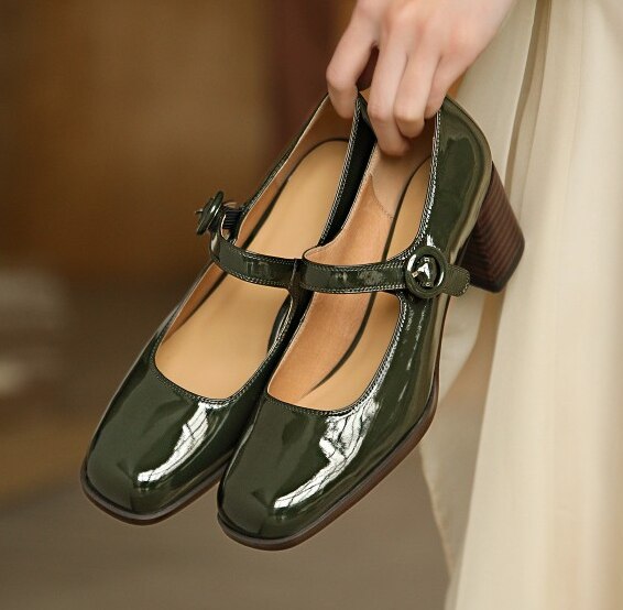 goosudu Woman‘s New Mary Janes Shoes Genuine Leather Shallow Square heel Pumps Buckle Strap Round Toe Lady Footwear