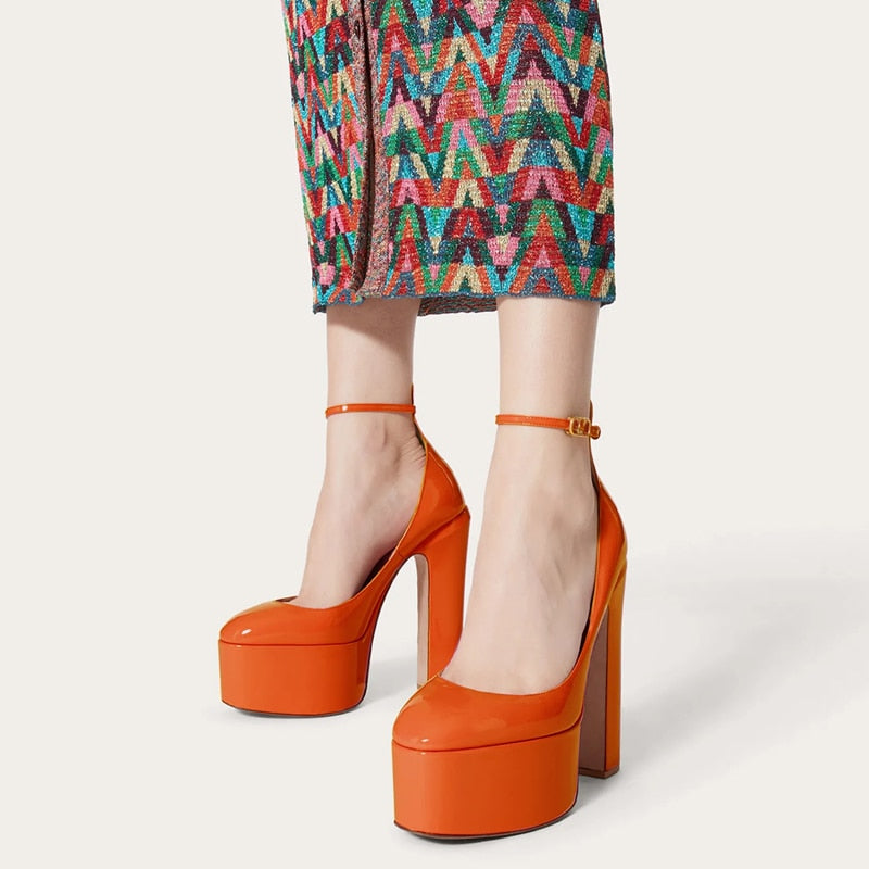 goosudu New Brand Sexy Diamonds Wedding Shoes Thick High Heel Platform Women's Pumps Silver Black Pink Beige Big Size Zapatos Mujer