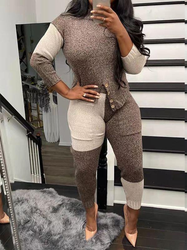 Goosudu Two-Tone Knit Top & Pants Set