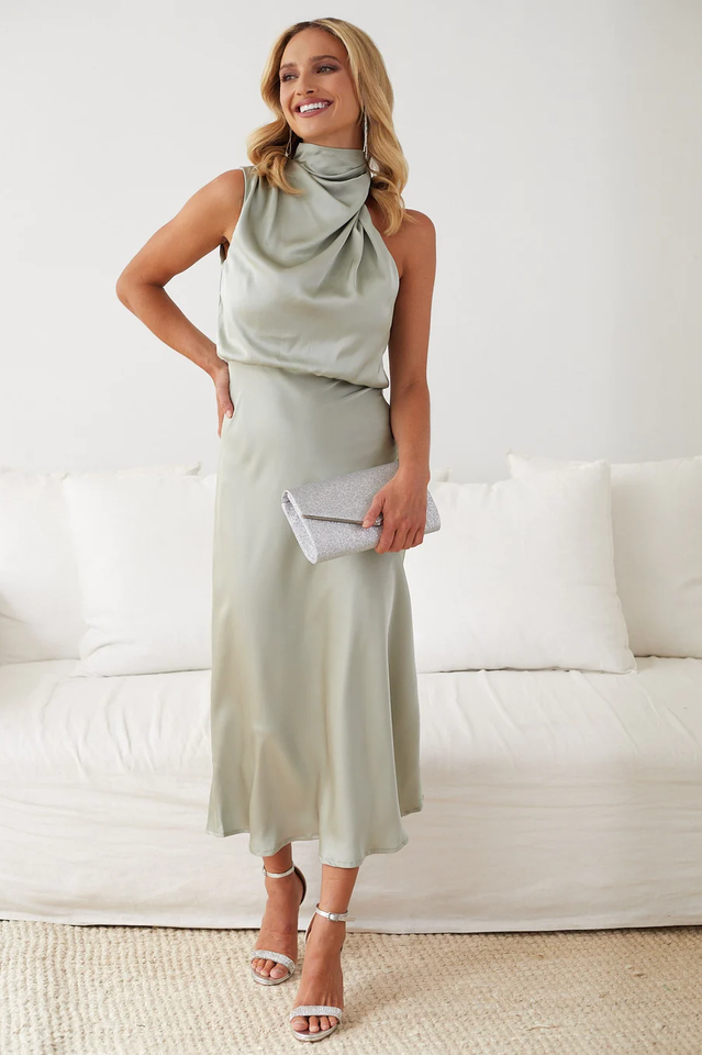 Goosudu Halter Sleeveless Satin Bridesmaid Dress