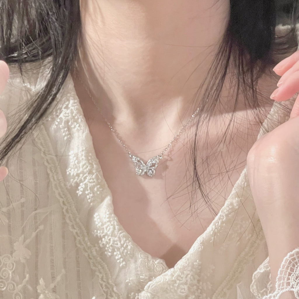 Goosudu Junior Crush Butterfly Necklace