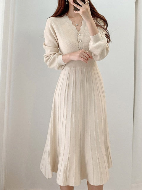 Vintage Elegant Knitted Beige Midi Dress New Autumn Long Sleeve Slim Woman Sweater Dresses One-Piece Woman Pleated Dress