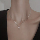 1pc Minimalist Style Silvery Cross Pendant Necklace, Exquisite Holiday Party Commemorative Gift