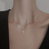 1pc Minimalist Style Silvery Cross Pendant Necklace, Exquisite Holiday Party Commemorative Gift