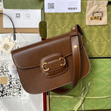 Handbag Saddles bag with Strap Designer Bag backpacks Tote Wallet magnetic Metal pendant Purses 7A Quality Shoulder bags Womens Crossbody Handbags 22s