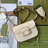 Handbag Saddles bag with Strap Designer Bag backpacks Tote Wallet magnetic Metal pendant Purses 7A Quality Shoulder bags Womens Crossbody Handbags 22s