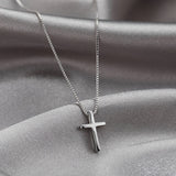 1pc Minimalist Style Silvery Cross Pendant Necklace, Exquisite Holiday Party Commemorative Gift