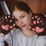 Cozy Cat Claw Half-Finger Gloves - Plush Warmth for Winter Comfort, Functional and Cute - Ideal for Chilly Weather