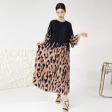 2025 High-end pleated dress women's temperament elegant pleated skirt long high-end sense New Popular trade women's clothing foundry