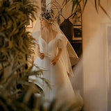2025 retro light wedding dress  dream small man out dress temperament thin white fluffy dress spring