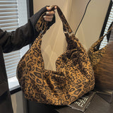 GOOSUDU 2025 Retro leopard print tote bag women's popular new commuter messenger bag large capacity premium texture portable shoulder bag