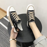 goosudu Spring Summer Fashion New Bear Women Canvas Shoes High-top Canvas Shoes Lace Up Casual Sneakers Female Off White Shoes