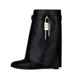 Autumn/Winter New Fashion Large Lock Waist Skirt Boots High Heel Leather Thick Bottom Side Zipper Women's Short Boots