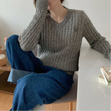 Women's Twist Pullover Knitted Sweater Solid Casual Jumper Fall Winter Vintage Embroidered V-Neck Long Sleeve Top