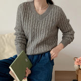 Women's Twist Pullover Knitted Sweater Solid Casual Jumper Fall Winter Vintage Embroidered V-Neck Long Sleeve Top