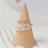 Goosudu Leaf Crystal Open Ring